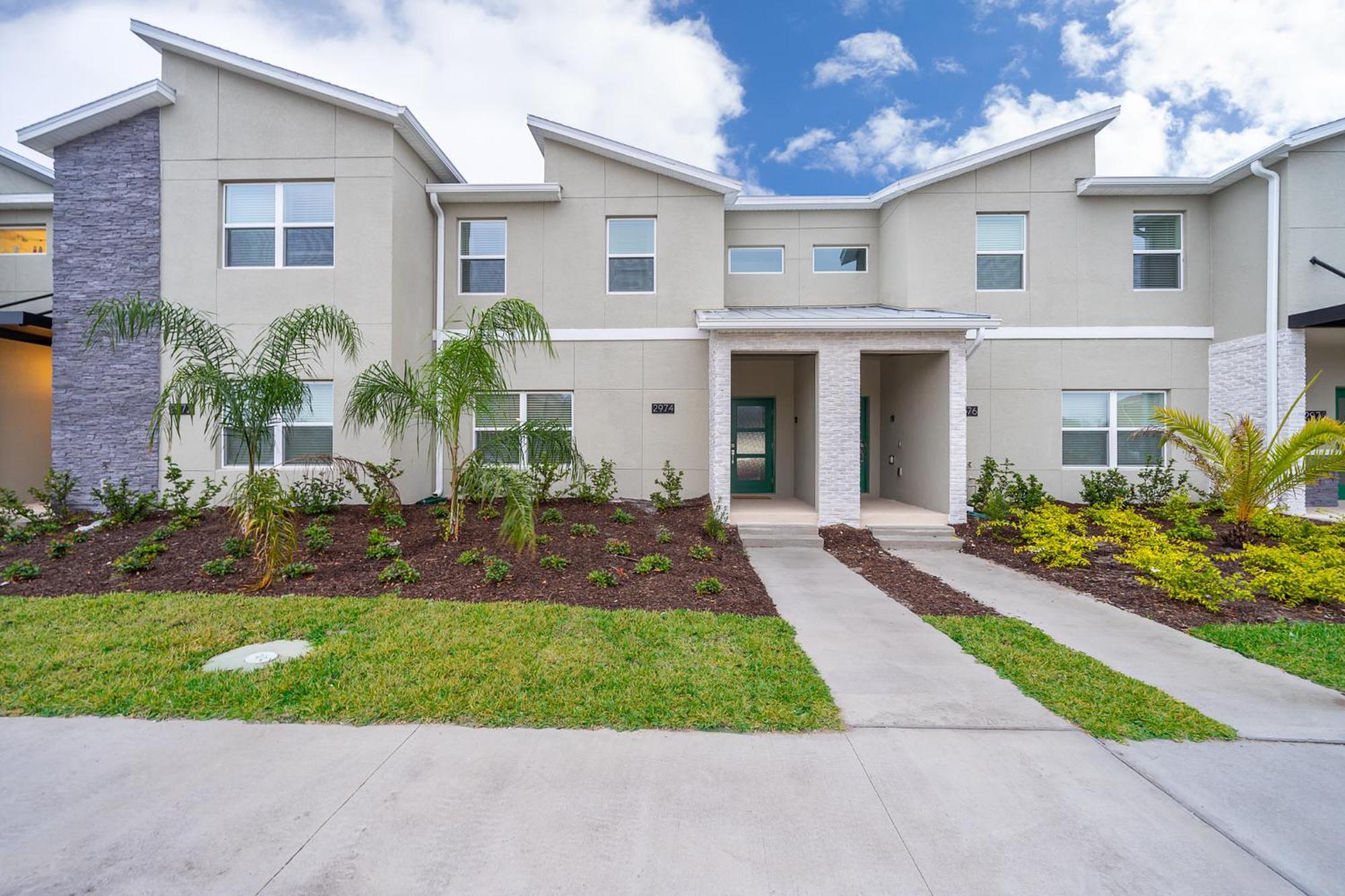 Stunning Townhouses 5 Minutes Away Disney! Kissimmee Room photo